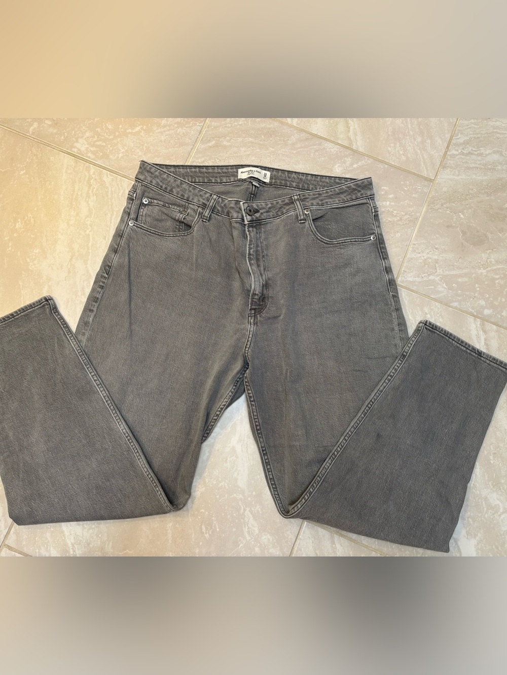 Abercrombie & Fitch High-Rise Mom Jeans 16 Long Curve Love Gray
